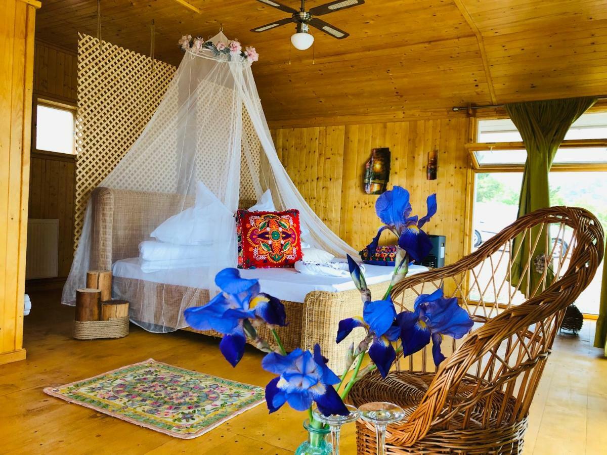 Dream Tricule Villa Svinita Екстериор снимка