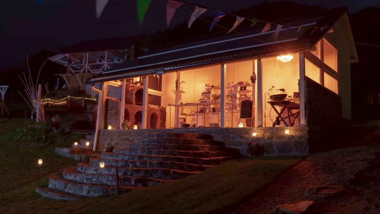 Dream Tricule Villa Svinita Екстериор снимка